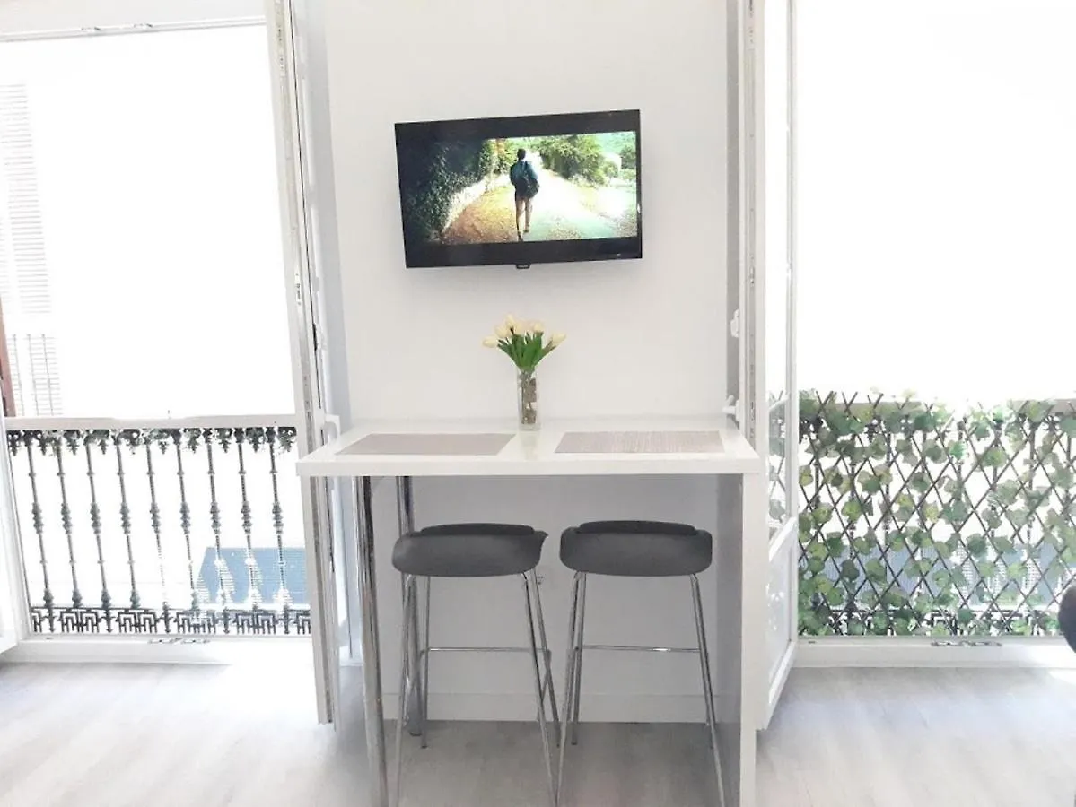 Appartement Stay Home & Away In The Heart Of Historical Town Of Málaga Spanje