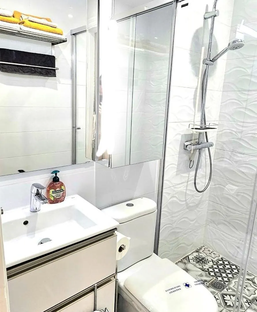 Stay Home & Away In The Heart Of Historical Town Of Málaga 0*,  Spanje