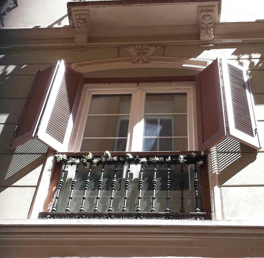 Stay Home & Away In The Heart Of Historical Town Of Málaga Appartement